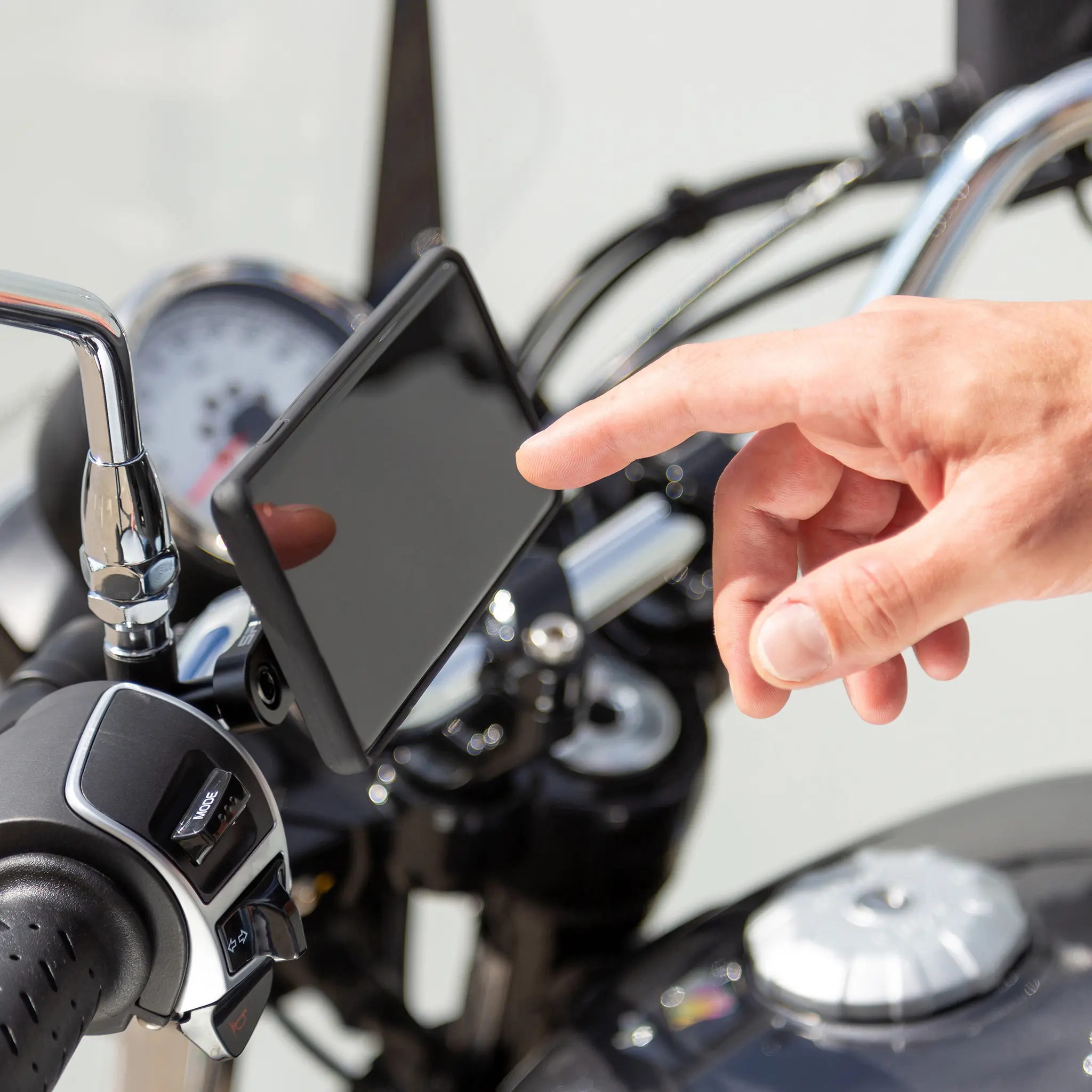 Clutch Mount Pro - Image 3