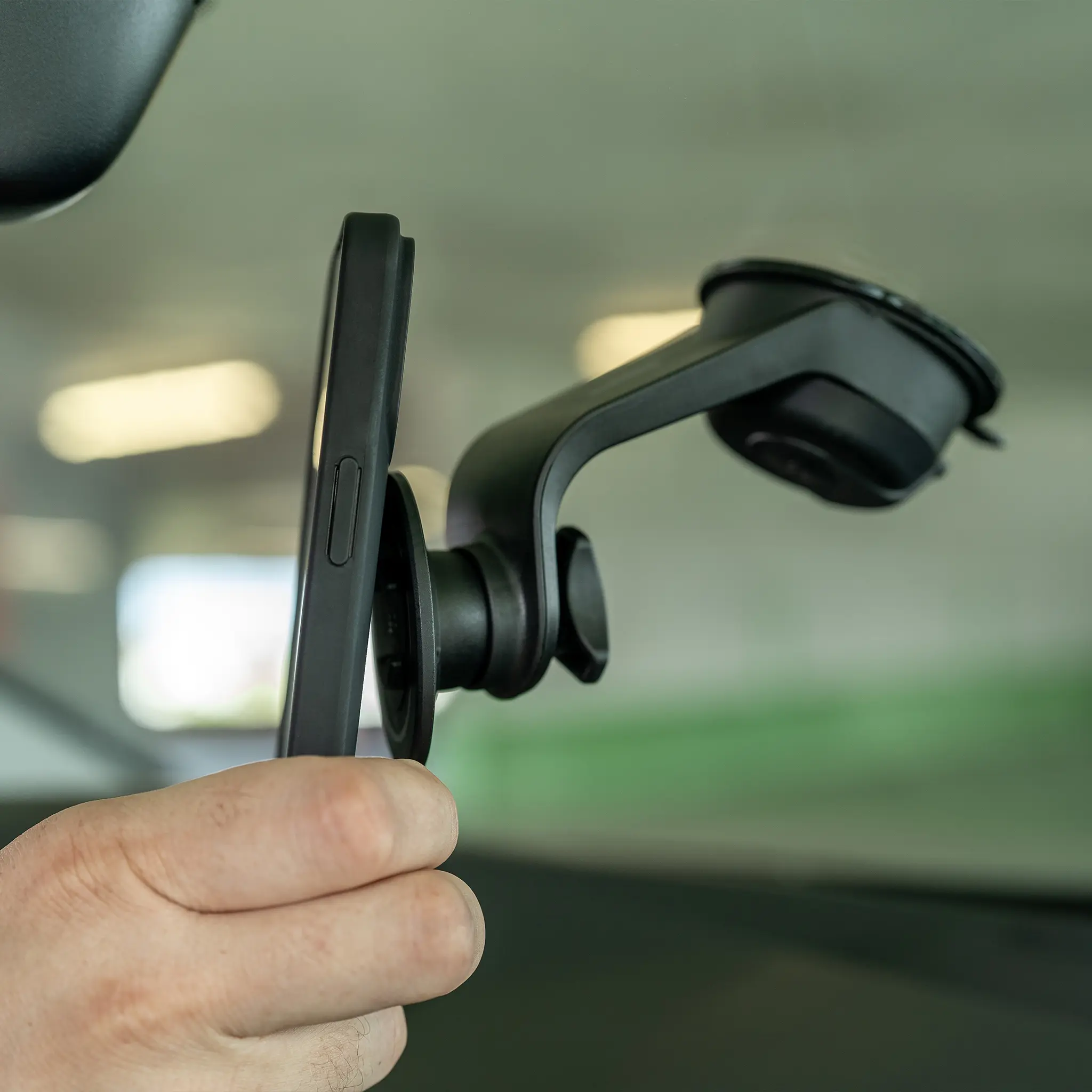 Suction Mount - Image 20
